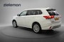 Mitsubishi Outlander 2.4 PHEV Intense+ - Carplay, Dakraam, Camera, Stoel/Stuur verw. Half Leer, PDC