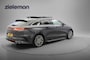Kia ProCeed 1.4 T-GDI GT-PlusLine Automaat - Panorama, Carplay, Camera, Half Leer, Stoel/Stuur Verw. Afn. Trekhaak