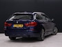 BMW 5-Serie Touring 520i High Executive Edition [SCHUIFDAK, MEMORY SEATS, CAMERA, HEAD UP DISPLAY, VOL LEDER, SPORTSTOELEN, NIEUWSTAAT]