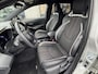 Toyota Corolla Touring Sports 1.8 HYBRID GR-SPORT APPLE/ANDROID PARK-SENSOREN KEYLESS SPORTSTOELEN STOELVERW 17" LM-VELGEN NL-AUTO