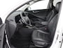 Kia Niro Hybrid 1.6 GDi DynamicPlusLine | Schuifdak | Head-Up | Stoelverwarming | Leder | Camera | Carplay | Keyless | Side Assist | Navigatie | File Assistent | Full LED