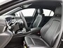Mercedes-Benz A-klasse 250 e Plug-In Hybride | Parkeerpakket met achteruitrijcamera | Stoelverwarming | Spiegel Pakket | Inclusief 24 maanden MB Certified garantie voor Europa. Inclusief 24 maanden MB Certified garantie voor Europa.