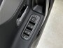 Mercedes-Benz A-klasse 250 e Plug-In Hybride | Parkeerpakket met achteruitrijcamera | Stoelverwarming | Spiegel Pakket | Inclusief 24 maanden MB Certified garantie voor Europa. Inclusief 24 maanden MB Certified garantie voor Europa.