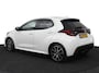 Toyota Yaris 1.5 Hybrid Executive | Stuur en stoel verwarming | Panoramadak | Parkeersensoren | Leder / stof bekleding |