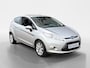 Ford Fiesta 1.25 Ghia | 12 Maanden BOVAG Garantie | Airco | Elektr. Ramen | Climate Control | Voorruitverwarming | Lichtmetalen Velgen |