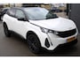 Peugeot 3008 1.2 PureTech Blue Lease GT | Automaat | Navigatie | Camera | Panorama/schuifdak | Massage | Black Pack | Focal |