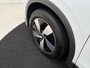 Volkswagen Tiguan 1.5 eTSI Life Edition | Trekhaak | Parkeerassistent | Stoel- en stuurwielverwarming | 3-zone airco | Dodehoek detectie |  Navigatie | Adaptieve cruise control |