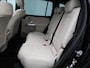 Mercedes-Benz GLB 200 Business Solution Luxury 7p. | Automaat | Panoramadak | Climate Control | Achteruitrijcamera | Lichtmetalen Velgen | Lederen Bekleding |