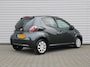 Toyota Aygo 1.0 VVT-i Now | Navi | Airco | Weinig km | All seasons | Nw APK | Centrale deurvergrendeling |