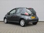 Toyota Aygo 1.0 VVT-i Now | Navi | Airco | Weinig km | All seasons | Nw APK | Centrale deurvergrendeling |