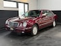 Mercedes-Benz E-klasse 200 Elegance | Airco | Concours staat | Geheel Origineel | 62.000km | 2e eigenaar