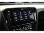 Volkswagen Passat Variant 1.5 TSI 150pk DSG R-Line Business + Trekhaak Camera Leder Stoelverwarming Virtual Cockpit Navigatie