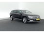 Volkswagen Passat Variant 1.5 TSI 150pk DSG R-Line Business + Trekhaak Camera Leder Stoelverwarming Virtual Cockpit Navigatie
