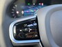 Volvo XC60 T6 Plug-in hybrid AWD Ultra Dark | Bowers & Wilkins audiosysteem | Luchtvering | 22 inch Velgen | 360° Camera | Op Voorraad |