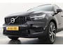 Volvo XC40 2.0 T4 R-Design | Pano | Trekhaak | Lava- interieur | 20 inch | H&K Audio | ACC | Standkachel |