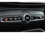 Volvo XC40 2.0 T4 R-Design | Pano | Trekhaak | Lava- interieur | 20 inch | H&K Audio | ACC | Standkachel |