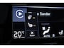 Volvo XC40 2.0 T4 R-Design | Pano | Trekhaak | Lava- interieur | 20 inch | H&K Audio | ACC | Standkachel |