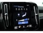 Volvo XC40 2.0 T4 R-Design | Pano | Trekhaak | Lava- interieur | 20 inch | H&K Audio | ACC | Standkachel |