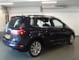 Volkswagen Golf Sportsvan 1.2 TSI Highline Automaat, Navigatie, Achteruitrijcamera, Elek ramen/Spiegels, Clima controle, Cruise controle, Wegklapbare trekhaak, Lm velgen 17'', Full options, Nederlandse auto, Uniek 58.000km!!! Bovag afleverpakket 695,-