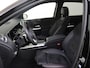 Mercedes-Benz B-klasse 250 e Business Solution AMG Panoramadak / Nightpakket / Parkeercamera / Stoelverwarming / Keyless / Elektr. Achterklep