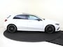 Mercedes-Benz A-klasse 180 Star Edition AMG Line Panoramadak / Nightpakket / Keyless / 19'' Velgen / Parkeercamera / Carplay /