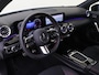 Mercedes-Benz A-klasse 180 Star Edition AMG Line Panoramadak / Nightpakket / Keyless / 19'' Velgen / Parkeercamera / Carplay /