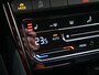 Volkswagen T-Roc 1.5 TSI R-Line Edition 150 Pk Automaat Apple Carplay / IQ Light / DAB / Camera / Stoelverwarming