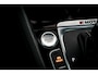 Volkswagen Golf 2.0 TSI 310 pk 4Motion R | Dyn | Pano | Leer | Akra | Lane Ast | ACC | Bom volle R Nieuw prijs 63.000 Euro | Keyles | Pdc |