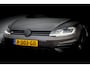 Volkswagen Golf 2.0 TSI 310 pk 4Motion R | Dyn | Pano | Leer | Akra | Lane Ast | ACC | Bom volle R Nieuw prijs 63.000 Euro | Keyles | Pdc |