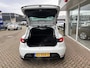 Renault Clio 0.9 TCe Intens Schitterende Clio incl: Navigatie, Climate control, Cruise control, Parkeerhulp camera incl parkeersensoren achter, LM velgen, Privacyglass