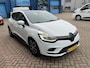 Renault Clio 0.9 TCe Intens Schitterende Clio incl: Navigatie, Climate control, Cruise control, Parkeerhulp camera incl parkeersensoren achter, LM velgen, Privacyglass