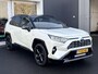 Toyota RAV4 2.5 Hybrid AWD Style Dodehoekdetectie | Trekhaak | Parkeersensoren | Stoelverwarming voor | Navigatie