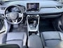 Toyota RAV4 2.5 Hybrid AWD Style Dodehoekdetectie | Trekhaak | Parkeersensoren | Stoelverwarming voor | Navigatie