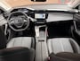 Peugeot 408 e-408 Allure 58 kWh Navigatie / Camera / Lage km stand