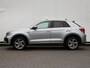 Volkswagen T-Roc 1.0 TSI 110 pk R-Line | Navigatie | Trekhaak | Achteruitrijcamera | Climatronic | Dodehoeksensor |