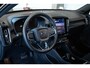 Volvo XC40 Recharge Core 70 kWh | Stoelverwarming | Stuurwielverwarming | 4-seizoenen banden | Warmtepomp | 1ste Eigenaar | Google Infotainment | Parkeercamera | Parkeersensoren voor + achter | draadloze telefoonlader