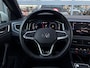 Volkswagen Polo 1.0 TSI 95 pk R-Line | Achteruitrijcamera | Panoramadak | Cruise control adaptief |