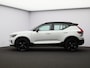 Volvo XC40 2.0 B4 Plus Black Edition / Nubuck Bekleding / Harman Kardon / Stoel+Stuurverwarming / Adaptive Cruise / Pilot Assist / BLIS / Keyless /