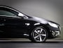 Volvo V40 1.5 T3 Polar+ Sport (PANORAMADAK, ACHTERUITRIJCAMERA, STOELVERWARMING, CRUISE CONTROL, CLIMATE CONTROL, LEDEREN STOELEN)