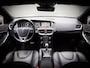 Volvo V40 1.5 T3 Polar+ Sport (PANORAMADAK, ACHTERUITRIJCAMERA, STOELVERWARMING, CRUISE CONTROL, CLIMATE CONTROL, LEDEREN STOELEN)