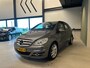 Mercedes-Benz B-klasse 180 BUSINESSCLASS/LEDEREN BEKLEDING/CLIMA AIRCO/TREKHAAK/ISOFIX/CRUISE CONTROL/NAVIGATIE/LM-VELG/nweAPK/NAP