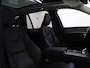 Volvo XC90 T8 AWD Ultra Dark | Luchtvering | Massage | Trekhaak | 360° |