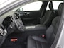 Volvo V60 B4 Plus Bright | Trekhaak | 360° Camera | Stoel- Stuurverwarming