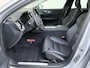 Volvo V60 B4 Plus Bright | Trekhaak | 360° Camera | Stoel- Stuurverwarming