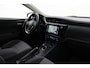 Toyota Auris Touring Sports 1.8 Hybrid Dynamic | Trekhaak | Navigatie | Keyless | Cruise Control | Clima | Camera | 16 inch | Rijstrooksensor | Bluetooth