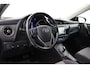 Toyota Auris Touring Sports 1.8 Hybrid Dynamic | Trekhaak | Navigatie | Keyless | Cruise Control | Clima | Camera | 16 inch | Rijstrooksensor | Bluetooth