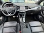 Opel Astra 1.6 Turbo Innovation - Automaat - Navi - Leder - Parkeerhulp - Org.NL