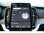 Volvo XC90 2.0 T8 Plug-in hybrid AWD Ultra Dark | Matrix LED Koplampen | Actieve Luchtvering Met FOUR-C | Bowers & Wilkins Audiosysteem | Nappaleer Met Ventilatie | Massagefunctie Voorstoelen | 4-Zone Electronic Climate Control | Volvo Guard Alarm | Panoramisch Schuif-/Kanteldak | Grafisch Head-up Display | Gelamineerde Zijruiten Rondom | Extra Getint Glas Achter | 22 inch Lichtmetalen Velgen | Adaptieve Cruise Control Met Pilot Assist |