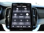 Volvo XC90 2.0 T8 Plug-in hybrid AWD Ultra Dark | Matrix LED Koplampen | Actieve Luchtvering Met FOUR-C | Bowers & Wilkins Audiosysteem | Nappaleer Met Ventilatie | Massagefunctie Voorstoelen | 4-Zone Electronic Climate Control | Volvo Guard Alarm | Panoramisch Schuif-/Kanteldak | Grafisch Head-up Display | Gelamineerde Zijruiten Rondom | Extra Getint Glas Achter | 22 inch Lichtmetalen Velgen | Adaptieve Cruise Control Met Pilot Assist |