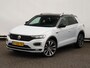Volkswagen T-Roc 1.5 TSI Sport Business R-Line 150PK DSG | Led | Navigatie | Camera | 19" Suzuka